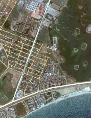 Şerefli Mevkiinde Asfalt Cepheli Satılık İmarlı 286 M² Arsa