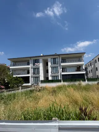 Yağcılar Mahallesi Başakşehir Kolleji Yanında Kiralık 3+1daire