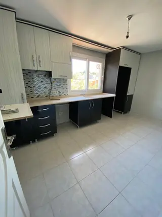 Çelebi Mahallesi’nde Kiralık 3+1 Doğalgazlı Daire