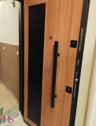 Cumhuriyet Mahallesi Merkezi Konumda Geniş 3+1 Satılık Daire