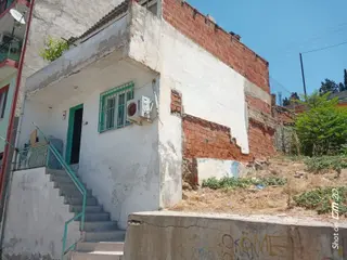 Menemen Zafer Mah. Satılık 2+1 Müstakil Ev