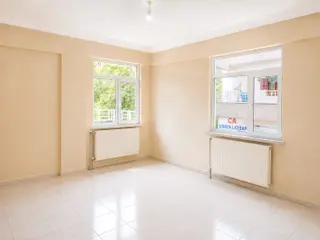 Cigerxwin Halk Eğitim Merkezi Karşısı Satılık 3+1 Daire