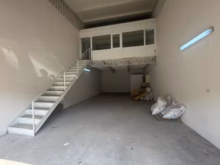 Karşıyaka Yetsan İşmerkezinde Asma Katlı 120m2 Kiralık