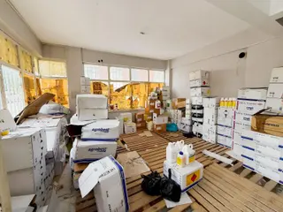 Edirne Tophane Bayırında İşlek Caddede Satılık Dükkan