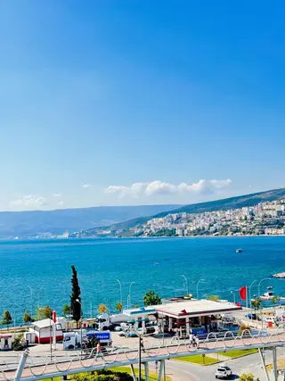 Hisar Mahallesinde Full Deniz Manzaralı Satılık 3+1 Daire!