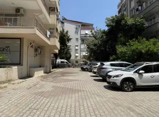 Burhanettın Onat Caddesi Üzerinde Katta 3+1 Ofis/daire