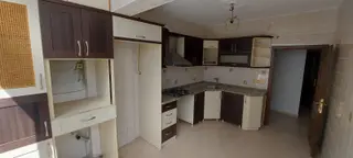 Lidya'dan İlkokul Hemen Karşısında Kiralık 1.kat Daire