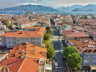Fırsatı ! Atadan Yeni Yol Caddesi Üzerinde Ara Kat 2+1 Daire
