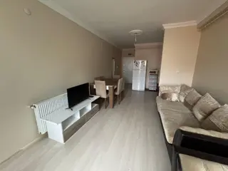 Bulvar Emlak'tan Kiralık Merkezi Konumda Geniş Eşyalı 1+1 Daire