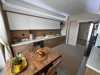 Sym'den Ayyıldız'da Manzaralı Asansörlü Ebeveny B. Yapılı 4+1daire