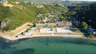 Mudanya Altıntaş Da Denize Sıfır Konumda 1436 M² Muhteşem Arazi