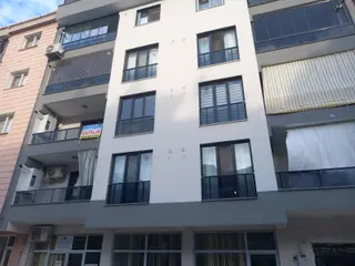 Meslek Lisesine Jandarmaya Askerlik Şubesine Yakın Satılık Daire