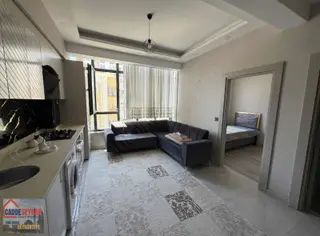 Cadde Seyran'dan Satılık Eşyalı Arakat 2+0