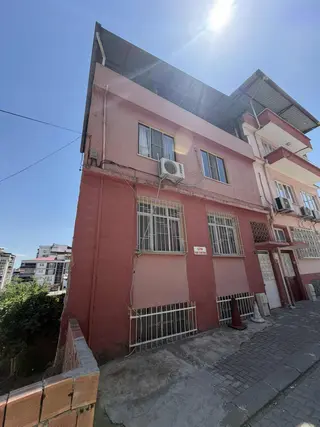 Yıldıztepe Mahallesinde Komple Satılık 2 Katlı Bina