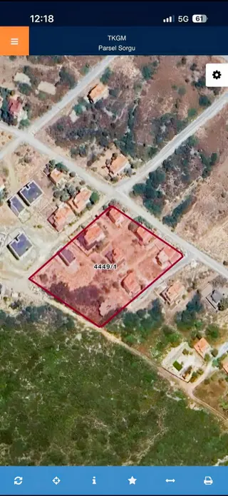 Monami'den Çeşme Germiyanda Müstakil Villalık 20/40 İmarlı