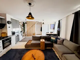 Seferihisar Hıdırlık Mah. Satılık Fırsat 2+1 Komple Eşyalı Daire