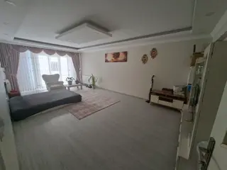 B&u Gayrimenkul'den Pınar Mahallesinde Eşyalı Satılık 2+1 Daire