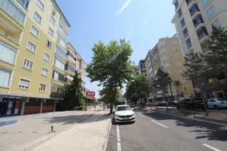 Aksaray Taşpazarda Kiralık 3+1 Daire Ofis