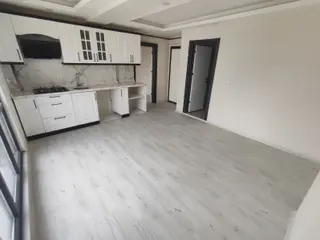 Hastane Ve Kaymakamlık Mevkiinde Kiralık 1+1 Ara Kat Daire