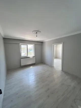 Kullanışlı Ve Ferah Kiralık 3+1 Zemin Kat