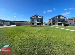 Tuzla Tepeören'de Doğada Modern Lüks 8+2 Kiralık Büyük Villa