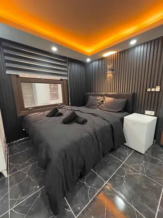 Sultanahmette İşletmeye Hazır 8 Odalı Müstakil Apart/ Konak