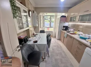 Itri Cadde Yakını 3+1 Son Kat'ta Asansör'lü Geniş M2 Çift Balkon