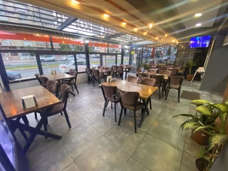 Konyaaltı Altınkum Mah.devren Kiralık Kurulu Düzen Restaurant