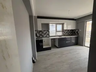 3+1 Fiyatına İskanlı Sıfır Acil Satlık 4+1 Açık Teraslı Okulyanı