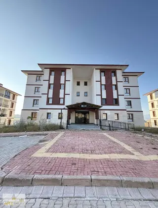 Arz'dan Kiralık 2+1 Daire Emekli Tokileri Merkez