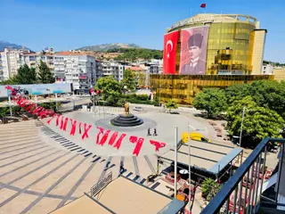 Aydın Efeler Kent Meydanında Kiralık 3+1 Doğalgazlı Daire
