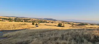 Arkadaş Emlaktan Büğet Köyünde 11.864 M2 Satılık Tarla