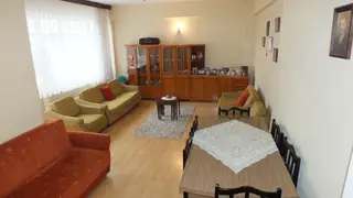 Ortahisar Çarşı Mahallesi Satılık 3. Kat 140m2 3+1 Daire