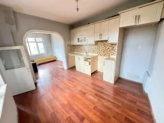 Lider Gayrimenkul'den Reşadiye Mh. 2+1 2.kat Fırsat Kiralık Daire