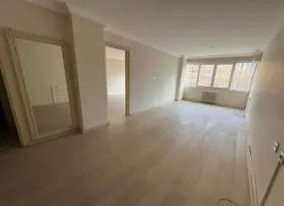 Kızılay Atatürk Bulvar Cepheli 1+1 Kiralık Ofis