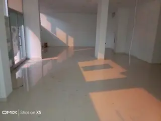 Pendik Çamçeşme Mahallesi'nde Kiralık 150m2 Düz Giriş Dükkan