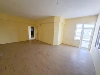 Site İçi Arakat Geniş 3+1 Kiralık Daire