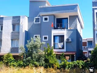 İzmir Seferihisar Ürkmez Merkeze De Satılık Daire 1+1
