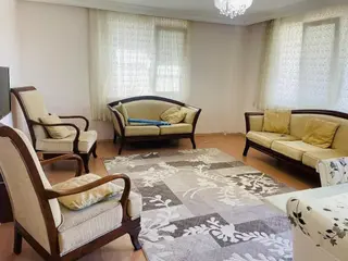 Esenevler Mah.de Kiralık 120 M2 Eşyalı 3+1 Daire