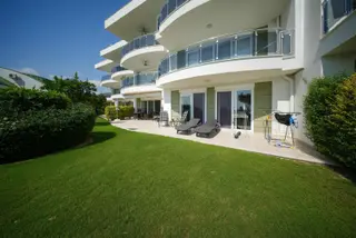 Alanya Konaklı Da Deniz Ve Bahçe Manzaralı Rezidance