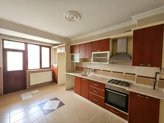 Stadyum Ve Barış Caddesine Oldukça Yakın Satılık Site İçerisinde Geniş 3+1 Fırsat Daire
