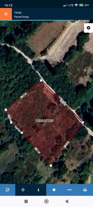 Pratikden // Ağırnas Çimsa Karşısı 3152 M2 Yatak Gibi Bahçe