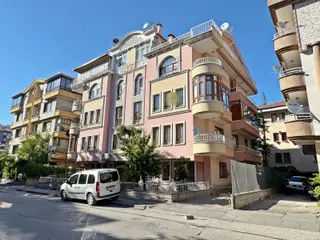 3+1 2.kat Antares Avm Karşısı Ön Cephe Çift Balkonlu Fırsat