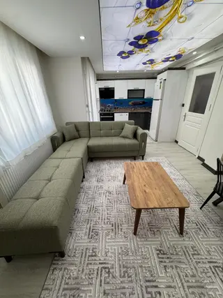 Zeki Emlak'tan Manisa Muradiye'de Sıfır Eşyalı Satılık 1+1 Daire