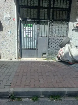 Küçükköy Yeni Mahalle 513 Sokak 200 M2 Dükkan