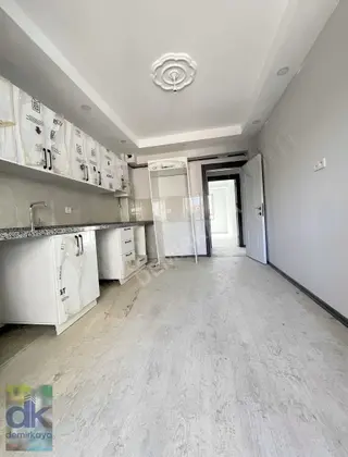 P- Emek Mahallesi 2+1 Lüks Kapalı Pazar Yaknı Daire Acil Satılık