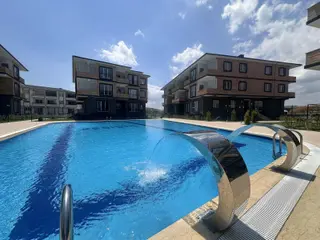 Ova Kent 2 Sitesinde Havuzlu Lüks Satılık 2+1 Daireler