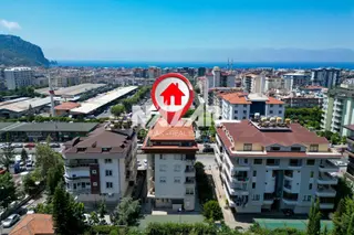 Alanya Merkez Sugözü’nde Satılık 4+1 Geniş Daire