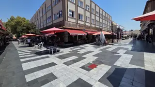 Kuşadası Çarşı Adalıoğlu İş Merkezi Kiralık 30m2 Ofis Büro