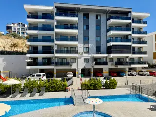 Kuşadası Armada Loft 2 Sitesi’nde Havuzlu 1+1 Yeni Daire